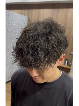 エイド(aid.E) 波巻きパーマ