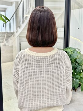 エブリ(evri) 「evri」ボブ　ワンカールボブ　ミディアムボブ　レイヤーボブ