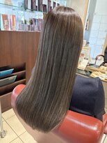 エム インターナショナル 白岡 キュート(EMU international CUTE) 艶々ハイライトグレージュカラー