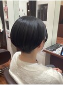 耳だしショート大人ショート似合わせカットニュアンスカラー