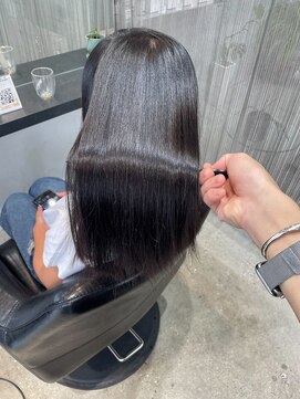 ボンズサロン オモテサンドウ アネックス(BONDZSALON OMOTESANDO ANNEX) 髪質改善&縮毛矯正×酸性ストレート【表参道駅,原宿駅】