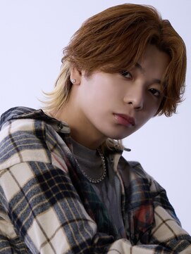 アクシー ヘアーアンドメイク(AXY HAIR&MAKE) メンズミディアムウルフニュアンスシャドウパーマセンターパート