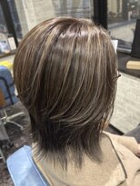 シェリー(Cherie) 外ハネ丸みレイヤー