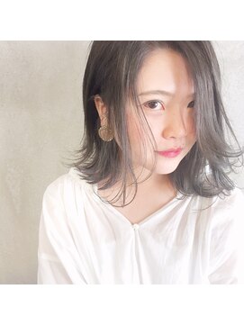 ミント(mint) *迷ったら安定のグレージュ*