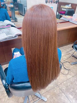 ヘアーアンドスパ ローラ(LoLa) 艶カラーロング