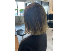 フラミンゴ ヘアデザイン