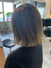 フラミンゴ ヘアデザイン