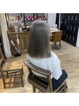 レベッカ(REBECCＡ by CURACION) silver greige.＊°