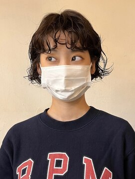 シーズ 栄(sea's) ミニボブ+ウェーブパーマ