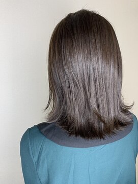 コーボ 柏(COVO) 透明感抜群のアッシュ×楽チン外ハネボブ