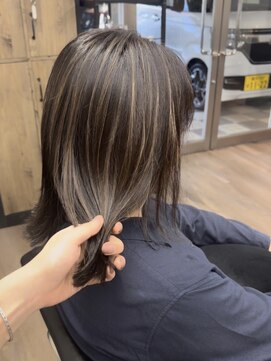 ヴィフ 大船(VIF) ハイライトカラーケアブリーチ大船駅鎌倉切りっぱなしボブ外ハネ