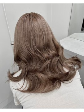 ベレーザ 渋谷(BELEZA) 5789艶髪グレーベージュミルクティーアッシュハイトーンカラー