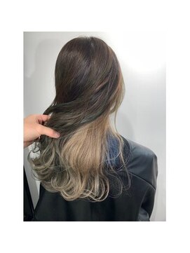 アトリア 横浜(Atria) 【インナーカラー】王道ミルクティーベージュ