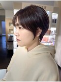 ひし形ショートくびれヘアマッシュショート