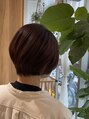 エルムバイエント(elm by emt)&nbsp;スッキリショート。頭の丸味を活かしたスタイルに。
