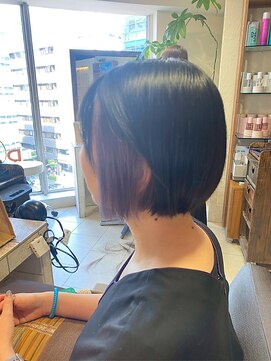 ヘアリゾート粋 ティガ 池袋店(tiga) インナーカラー/ちら見えカラー/抜け感/垢抜けヘア/艶髪/個性派