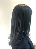 ミディボブ×ブルーブラック