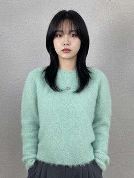エイチ ウルフカット 大阪梅田(811) 50代ハンサムショートショートバレイヤージュクラゲヘアパーマ