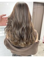 アディション 新宿(ADITION) 【韓国】艶感ハイライトミルクティーグレージュレイヤーカット