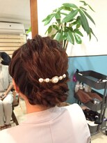 ロカット サロン(Roquat Salon)&nbsp;なみウェーブシニヨンアレンジ【ヘアセット　立川/立川南/袴】