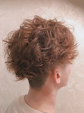 エスエムアールツー(SMR2) ★ネープレスリッジパーマスタイル★