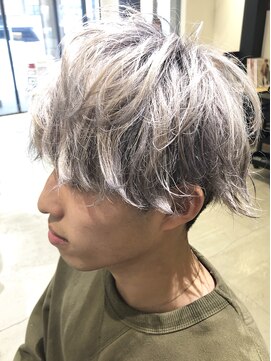 ティー リュクスボーテ(T LUXE BEAUTE) 外ハネマッシュショート