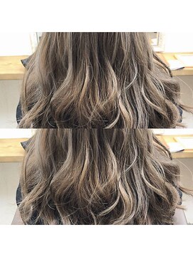 ファム 札幌大通(fam) 大人細目ハイライトでシアーな外国人風*透明感×無造作スタイル