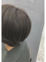 ニコ(NICCO) アッシュ系グレイヘアカラー