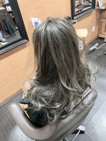 ヘアーサロン デペント(HAIR SALON Depend)&nbsp;ハイライト　グレージュシルバー