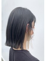 ディーボーイリタ 光の森(D-BOY Lita)&nbsp;黒髪インナーカラー×外ハネ