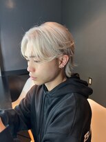 スティーロ 渋谷(Steelo)&nbsp;ホワイトカラー×センターパート