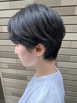 アフロディーテ ギンザ 秋葉原店(APHRODITE GINZA) 外ハネボブ/グラデーションカラー/ペールベージュ/秋葉原