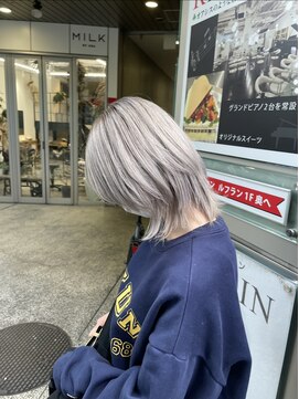 ロンドシェリ 仙台(Lond Cheri) ウルフ　レイヤーカット　ハイトーン　ケアブリーチ