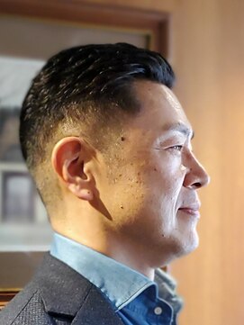 ダウバーバーショップ 表参道(DAU BARBER SHOP) アイロンパーマ　理容室　バーバー　Barber　刈り上げパーマ