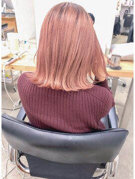 シェーン 仙台駅広瀬通店(schon) ピンクベージュ