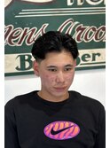 <理容室><バーバー>ニュアンステーパーフェード