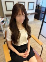 マーリャヘアー(mallia hair)&nbsp;やわらかい質感のウェーブ×艶カラー