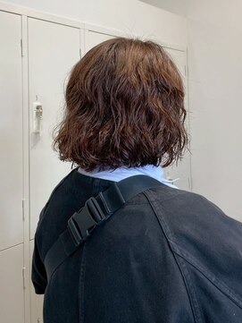 ロッカ(ROCCA) 柔らかブラウンウェーブボブデザインカラー