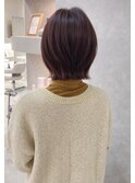 派手すぎずオシャレに♪暗めのレッドカラー