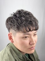 カズミ(KAZMI)&nbsp;アイロンパーマでつくる無造作ショート