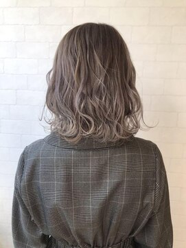 ヘアーワークス ヘルム 渋谷店(HAIR WORKS HELM) ハイライトカラー