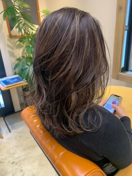 オブ センス(Of Sense) 細めハイライト