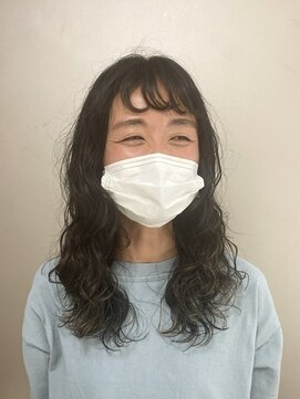 ピエドプールポッシュ(PiED DE POULE POCHE) ロングウェーブパーマ