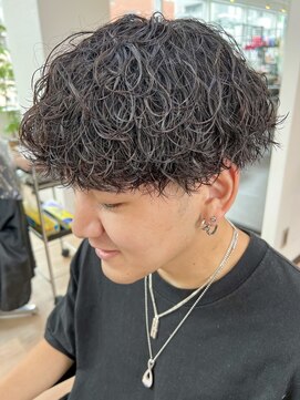 ウェイビーエフティフィフス 横浜西口(WAVEY ft.fifth) 波巻きスパイラルパーママッシュショート無造作パーマ刈り上げ