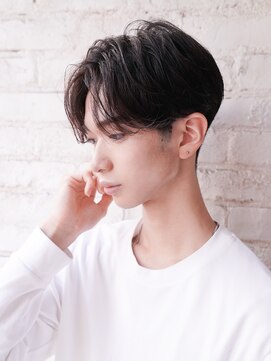 カライング(ing) モテる黒髪ネープレスショート束感モテ髪ワックスなしマッシュ