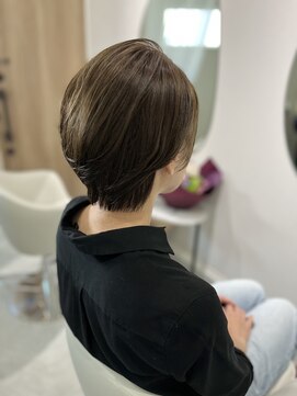 モルトヘア(MOLT hair) マッシュショート