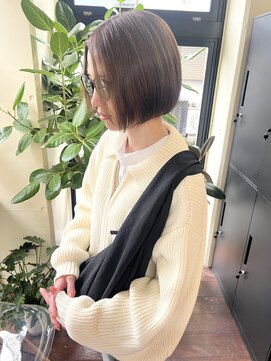 ツタ(tuta) 【大人ボブ】