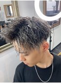 20代30代ツーブロックマッシュツイストスパイラルパーマ