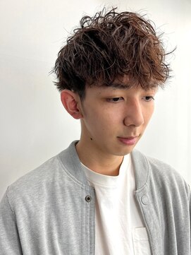 セプト 博多(SEPT.) ツーブロック 抜け感 ベージュ マッシュ ツイスパ モテ髪