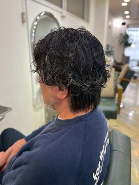 ビィーワンイースト(Be 1 EAST) メンズパーマ